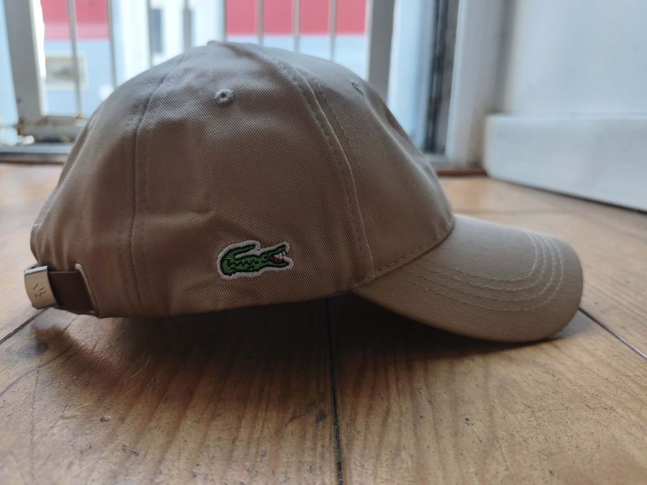Bone Lacoste Bege Novo