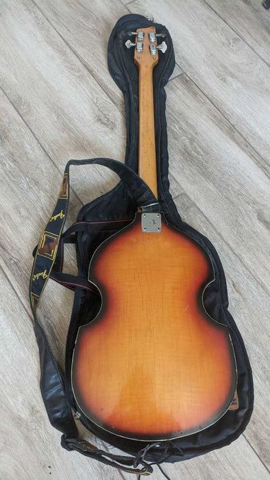 Бас-гітара Kingston, 1965, Violin Bass