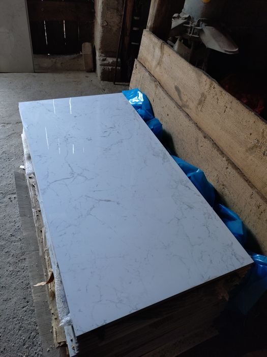 Płytki 120x60 44 szt ponad 30m2