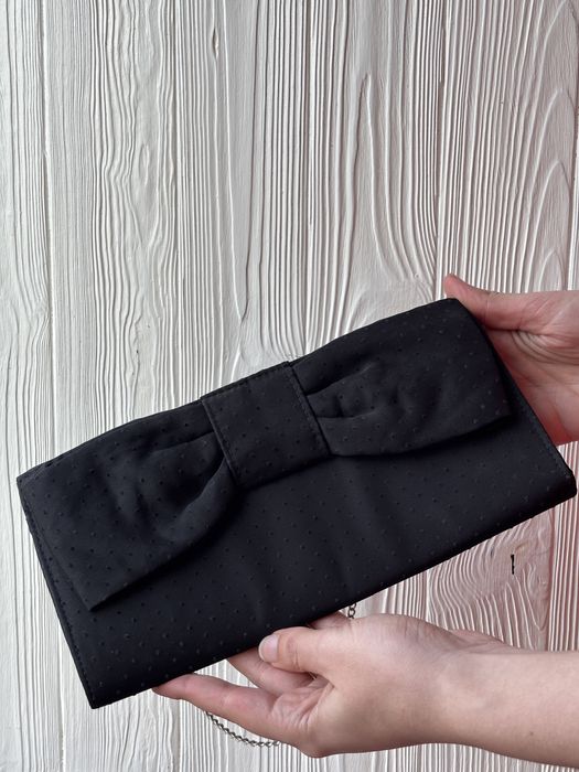 Чорний клатч сумочка