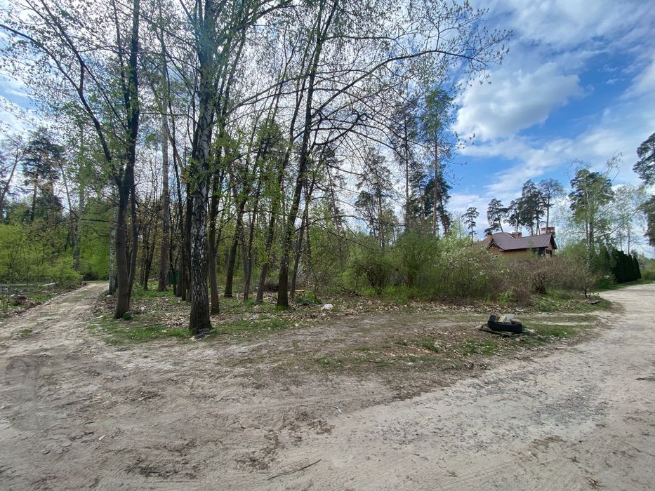 Без% Київ, вул. Чалого. Ділянка із виходом в ліс. 10 сот. 4 хв до метр