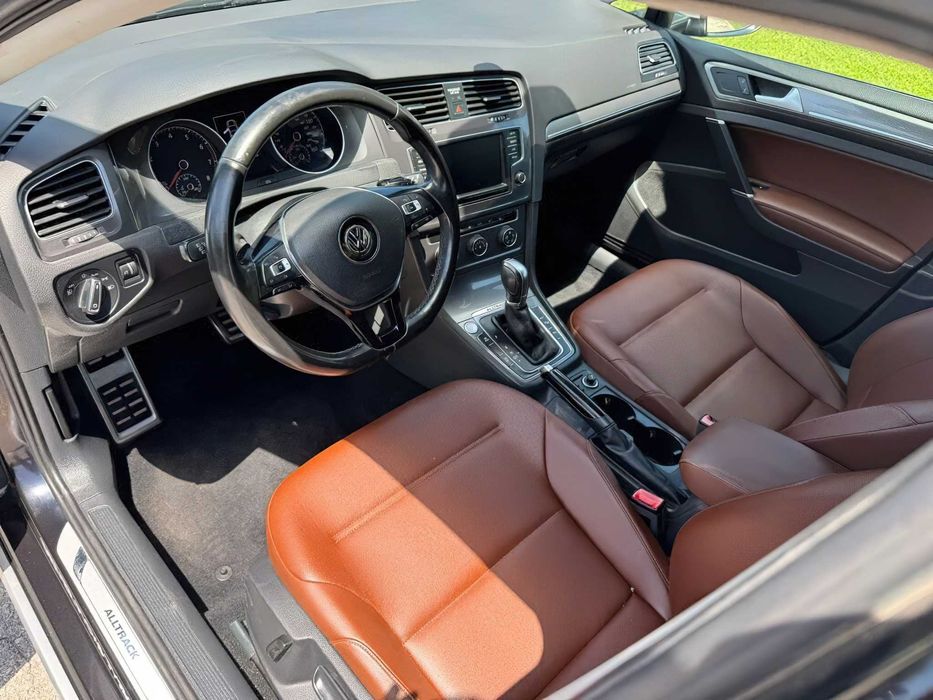 Volkswagen Golf Alltrack      2018