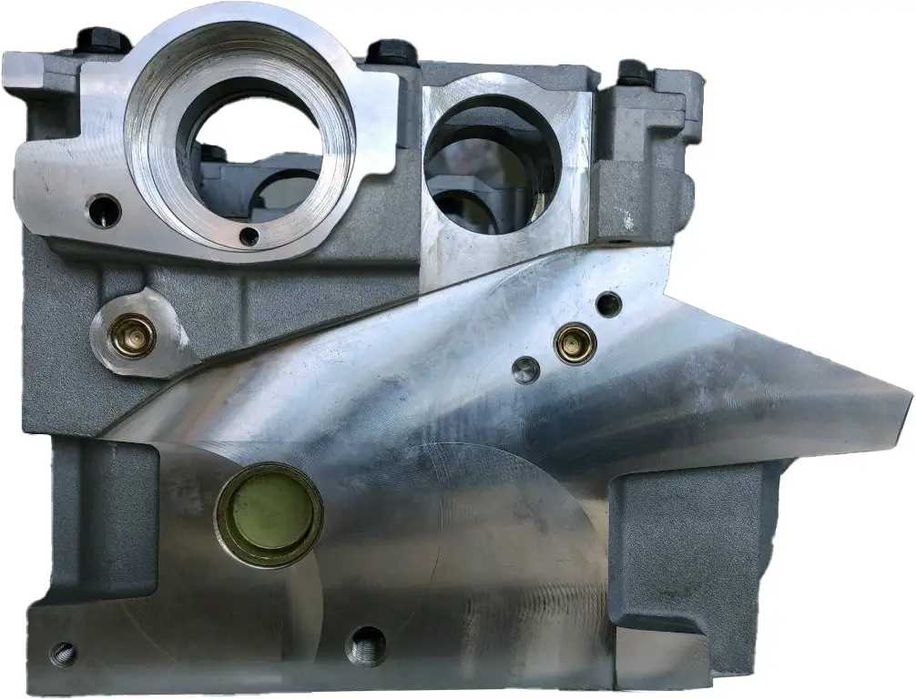 ГБЦ VW Transporter Multivan CFCA 2.0TDI 03L103351D AMC 908727