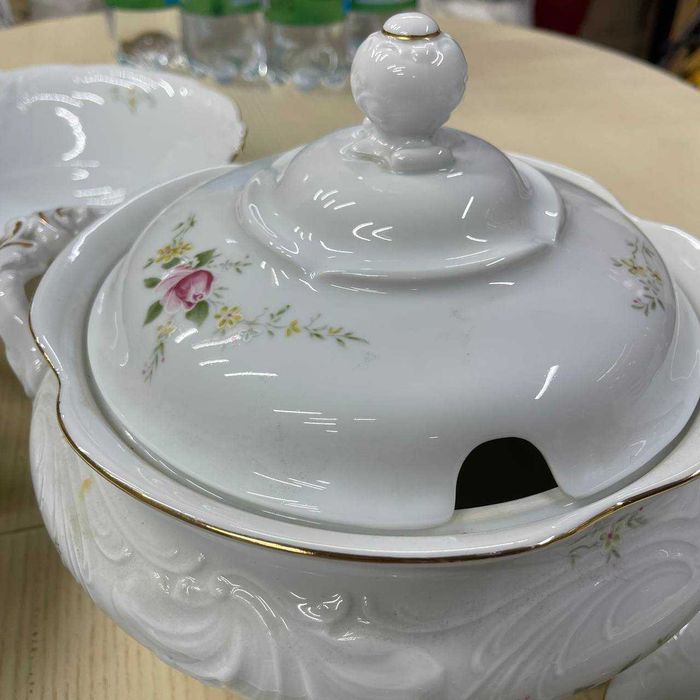 редчайший  фарфоровый сервиз