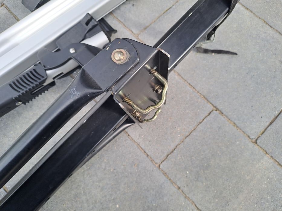 Bagaznik rowerowy thule tour + thule 1050