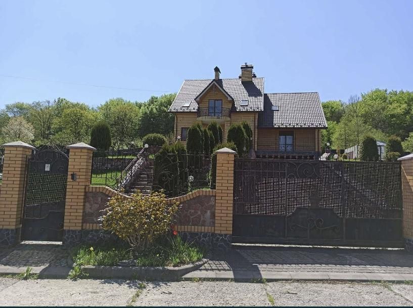 Продаж будинку, 324м2, 10 км від Львова
