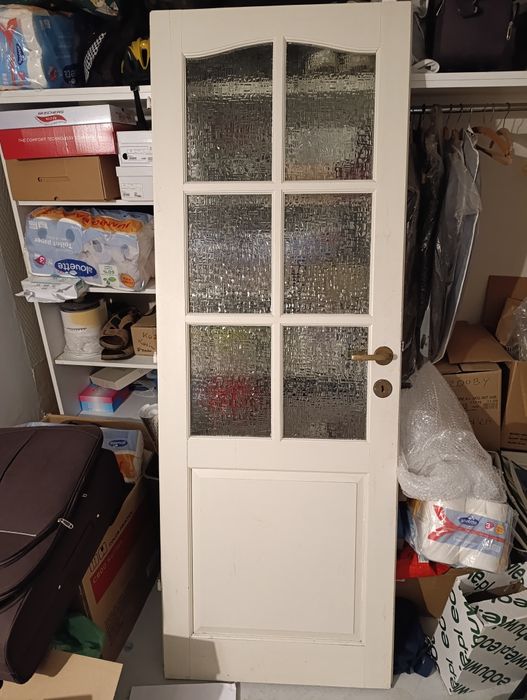 Drzwi wewnętrzne białe z futryna drewno