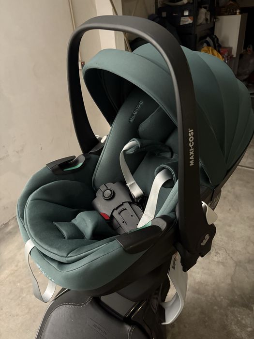 Ovo Cadeira Auto Pebble 360 Pro Maxi-Cosi Verde