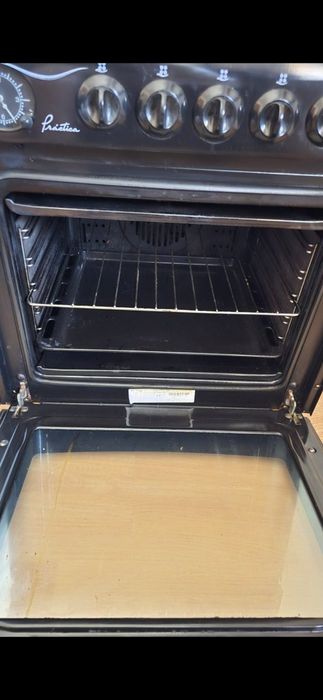 Forno e placa vitro cerâmica