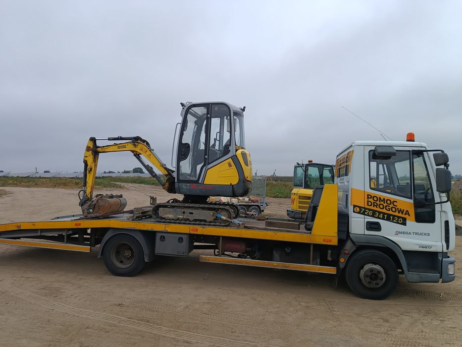 Laweta Transport Maszyn Pomoc Drogowa