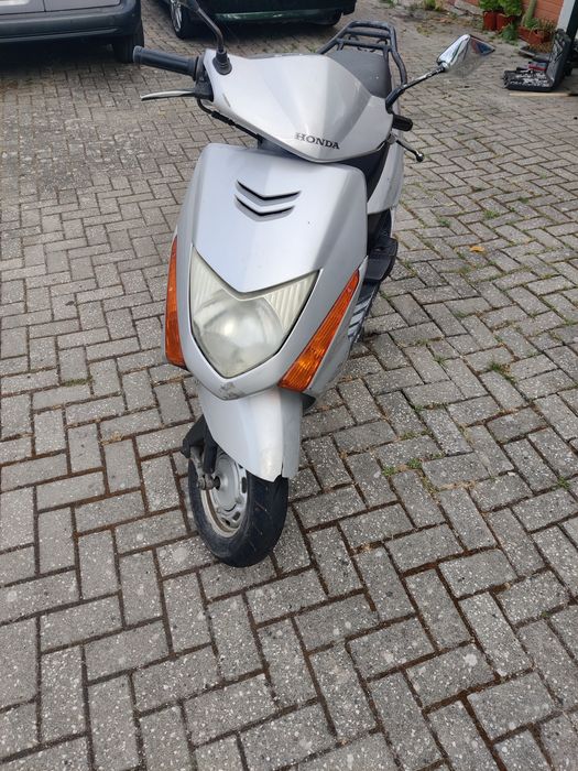honda scv 100 lead