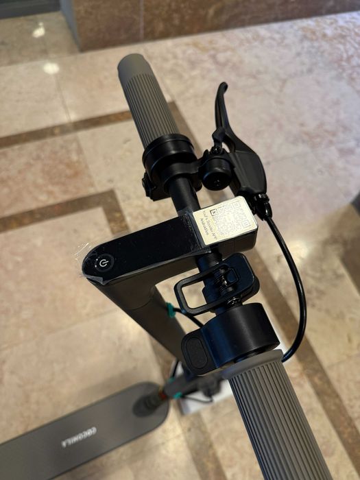 Trotinete Elétrica Cocomila V8 dobrável