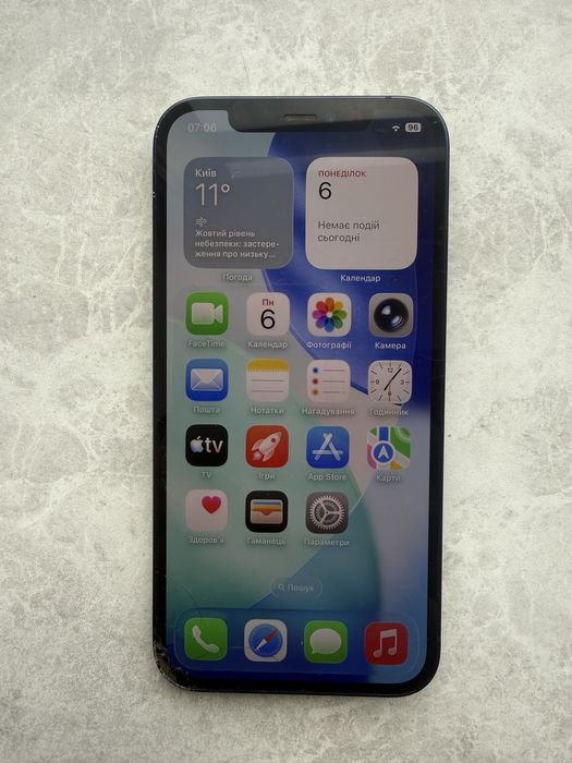 Iphone 12 64 б/в