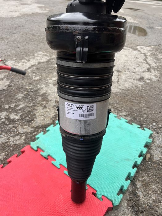 Амортизатор пневматичний 4KE.616.039.E audi etron Q7, Q8