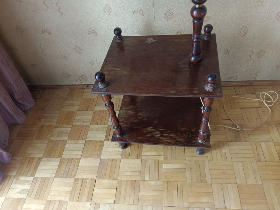 Lampa Stojąca ze Stolikiem Gazetnikiem PRL antyk