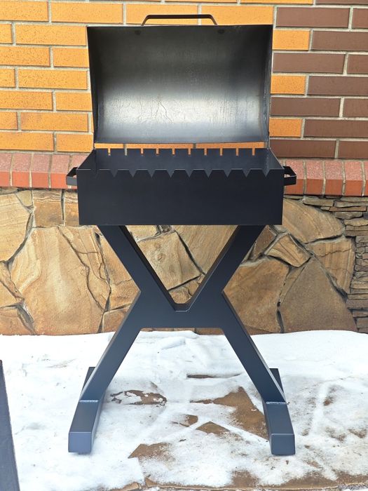 Мангал з кришкою на 10 шампурів