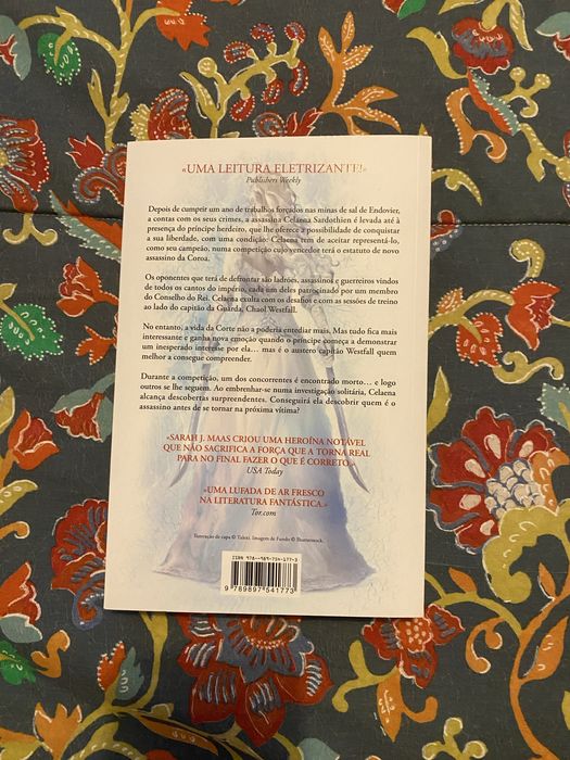 Livro Trono de Vidro Sarah J Maas