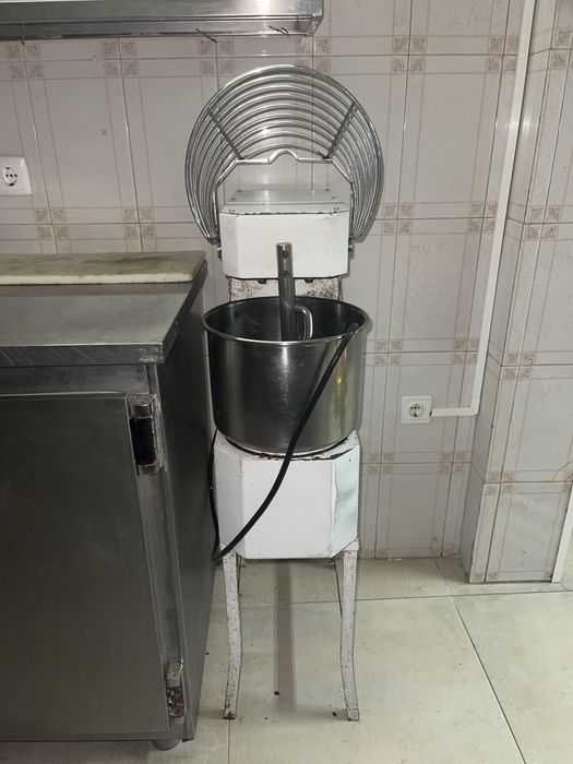 Batedeira Industrial para Massas com Uso