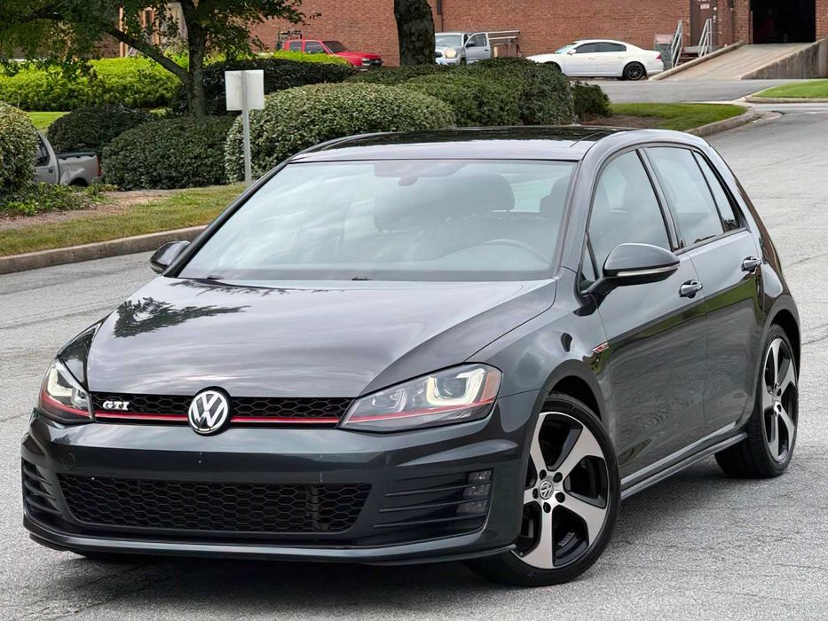 Volkswagen Golf GTI SE      2015