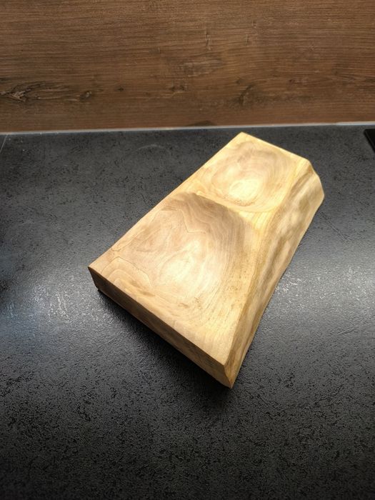 Ręcznie wykonana misa / patera z litego drewna – unikat