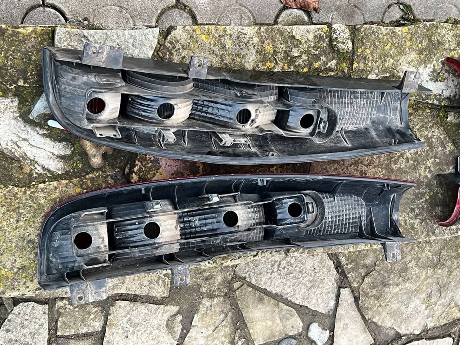 Задні стопи фанарі ліхтарі Mercedes Vito 639 мерседес ціна за комплект