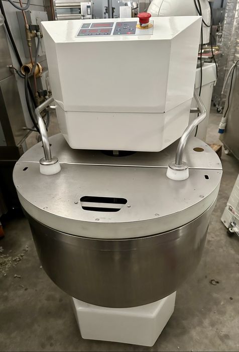 Amassadeira Felino 50kg farinha