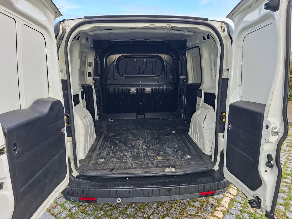 Opel Combo 1.3 Cdti com iva incluido