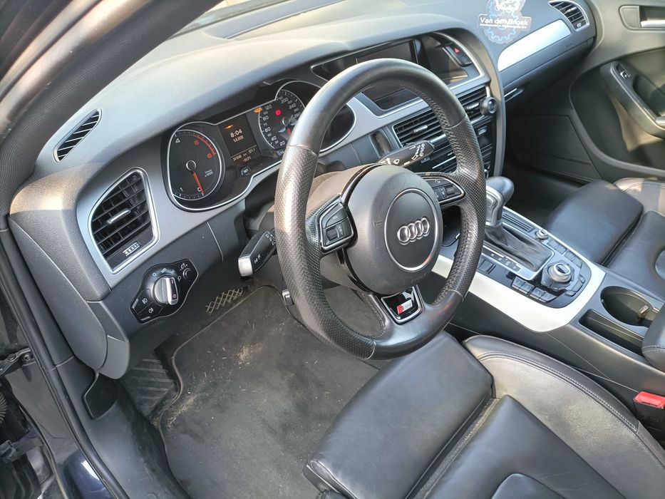 Audi A4B8 S-Line