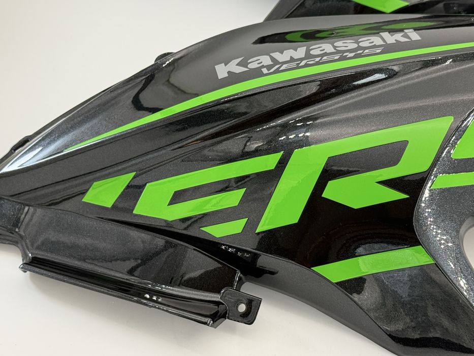 Kawasaki versys 650 bok boczek owiewka L P