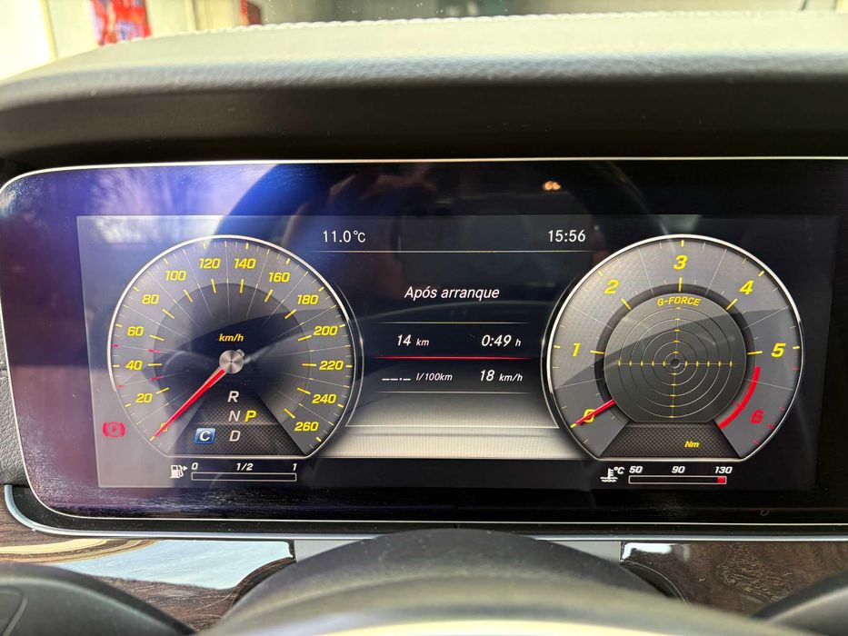 Mercedes-Benz Classe E Coupé 220D AMG