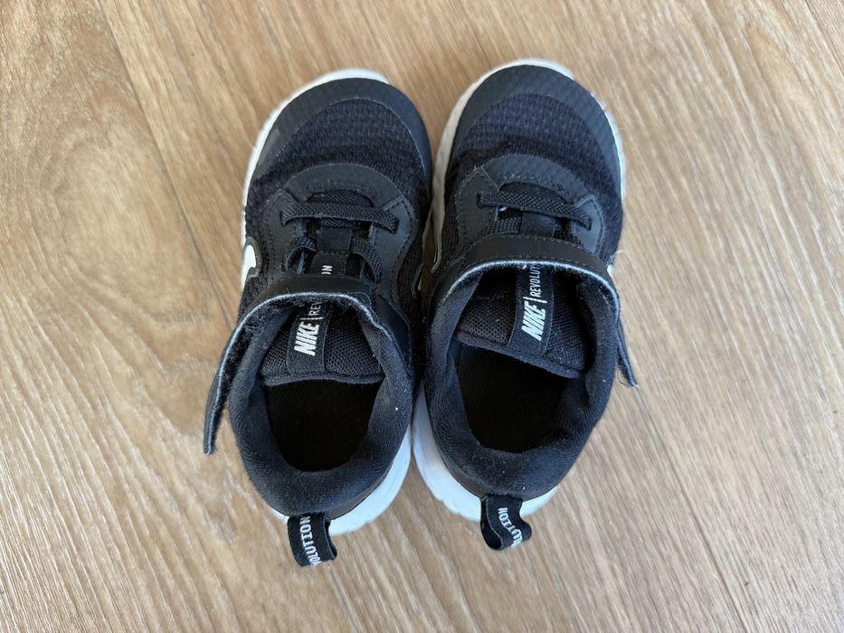 Buty dziecięce Nike Revolution