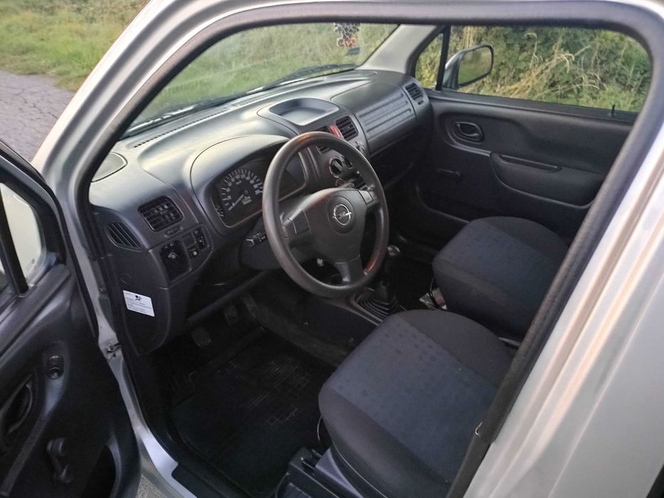 opel agila zadbana
