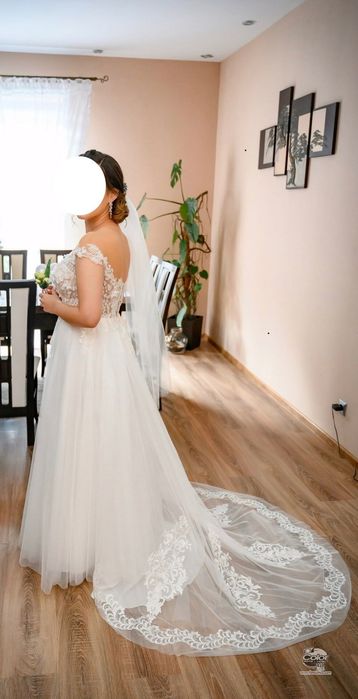 Przepiękna suknia ślubna marki Kaledonia