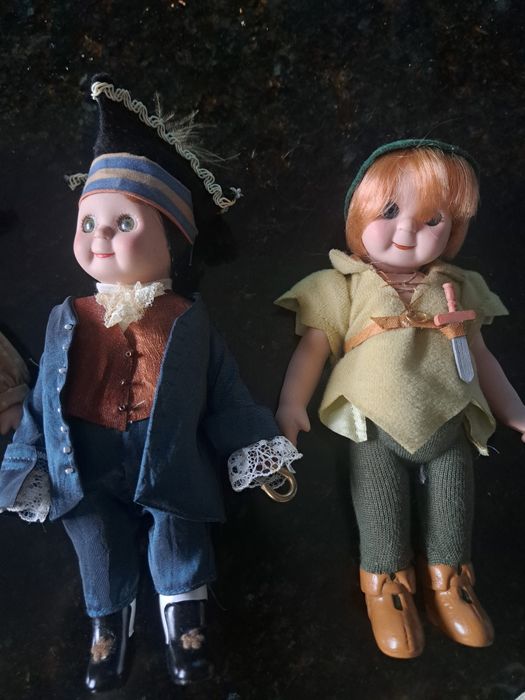 Bonecos de Porcelana da coleção da Planeta Agostinho