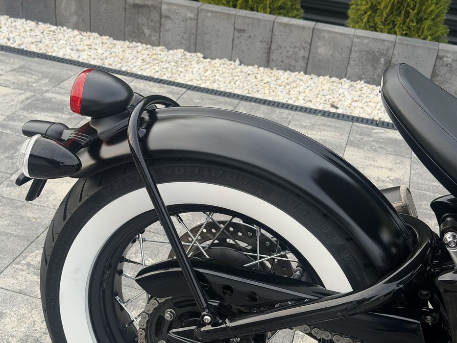 triumph bonneville bobber 1200