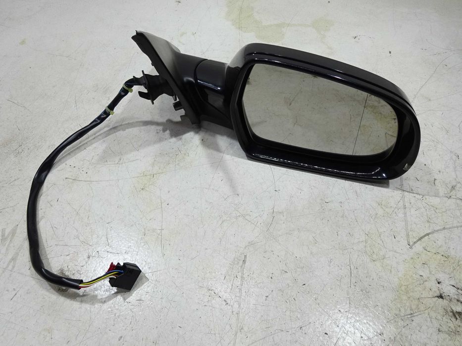 Audi a4 b8 lusterko prawe elektryczne czarne LC9Z 6PIN
