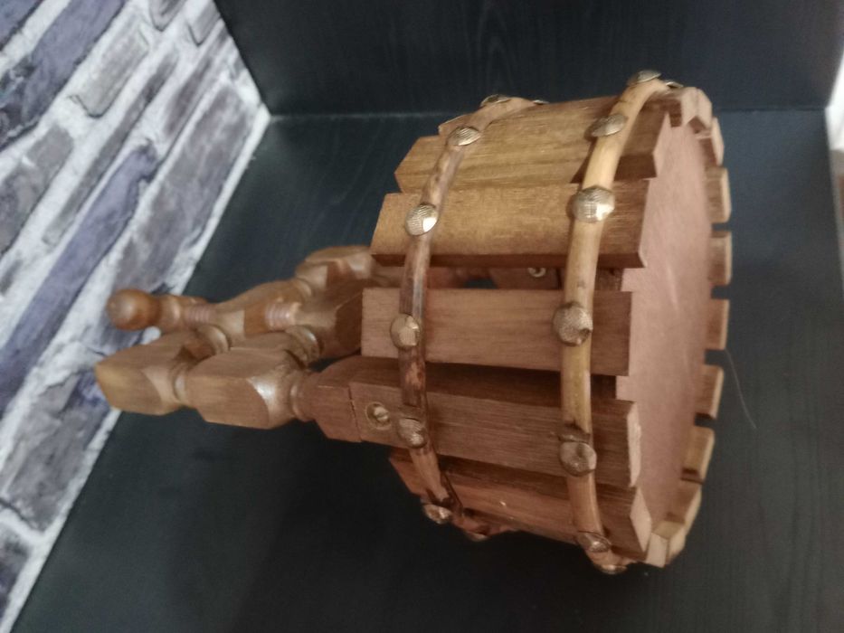 Engenho quebra Nozes, em madeira de castanho e Cobre - Feito à mão