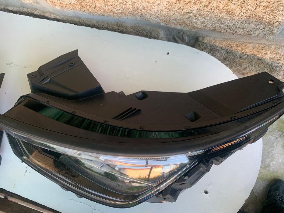 Farol esq kia Ev6