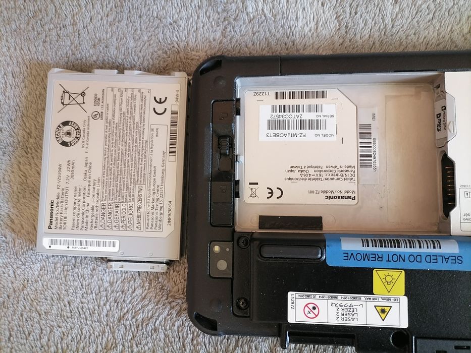 IDALNY STAN Panasonic FZ-M1 Win11 Uchwyt rysik mk3 i5-7gen 4GB 128GB