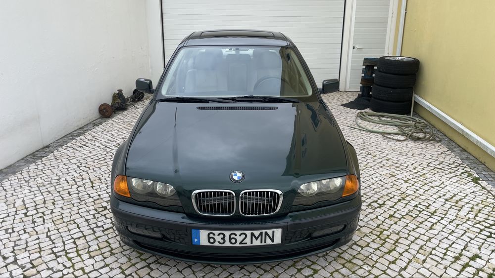 BMW e46 320i sedan