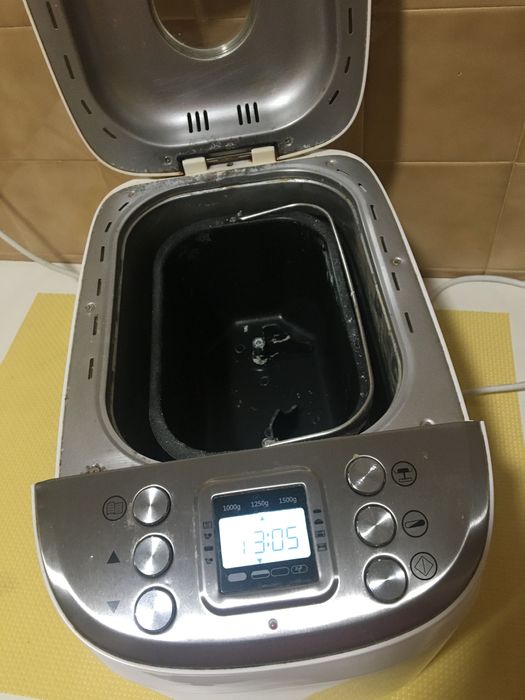 Máquina panificadora de pão