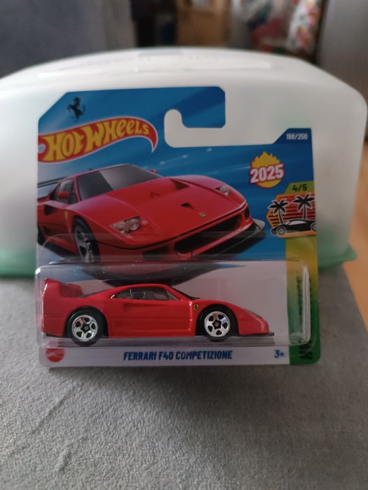 Mix Ferrari 3szt Hot Wheels