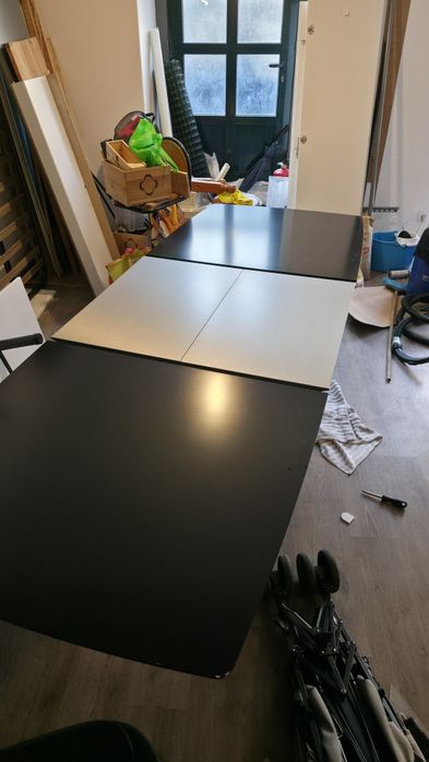 Mesa de Jantar  usada.