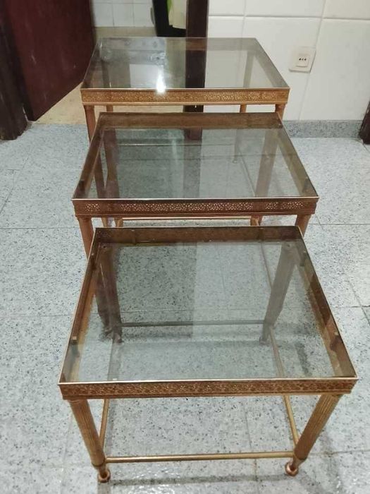 3 Mesas vintage em latão