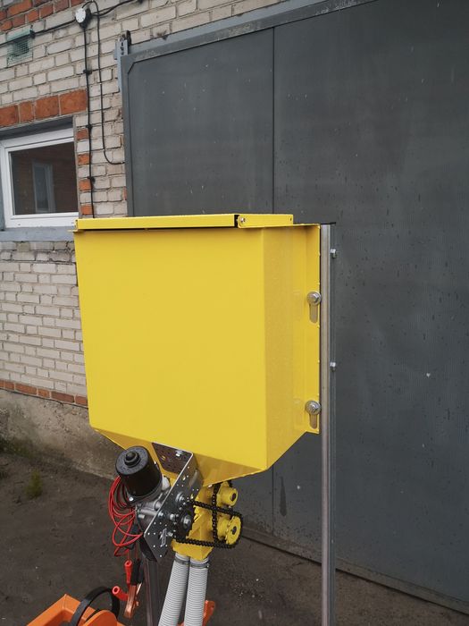 Aplikator Elektryczny Dozownik Podsiewacz do Nawozu Sadzarka Pielnik