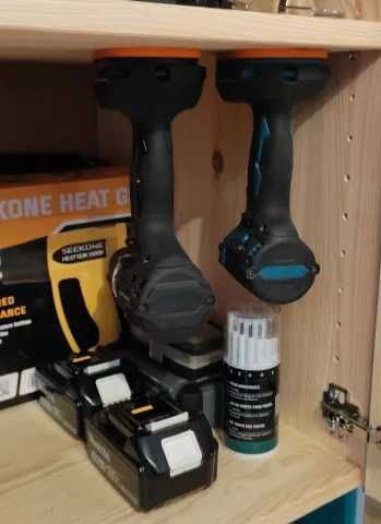 Крепление для инструмента и аккумулятора Makita DeWalt Bosch Milwaukee Parkside