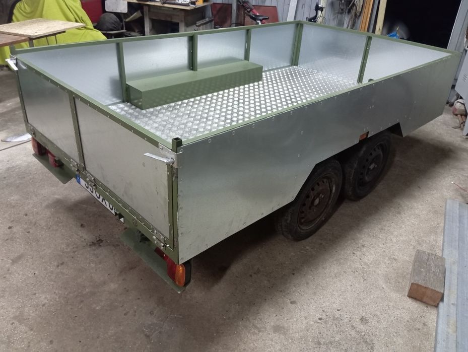 Vendo reboque/ atrelado para carro