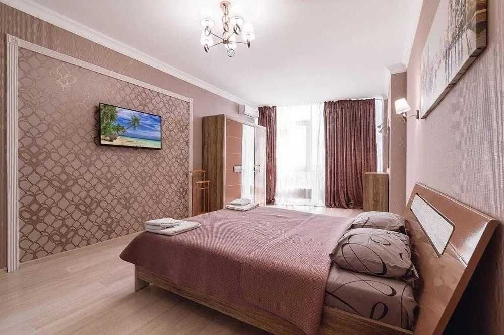 Подобова оренда 1к квартири, м. Бориспільська, новий ЖК