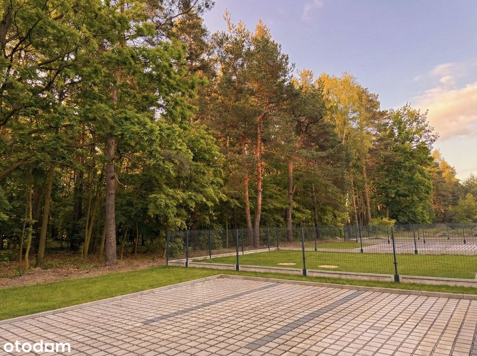 Nowy apartament z ogródkiem w sąsiedztwie lasu