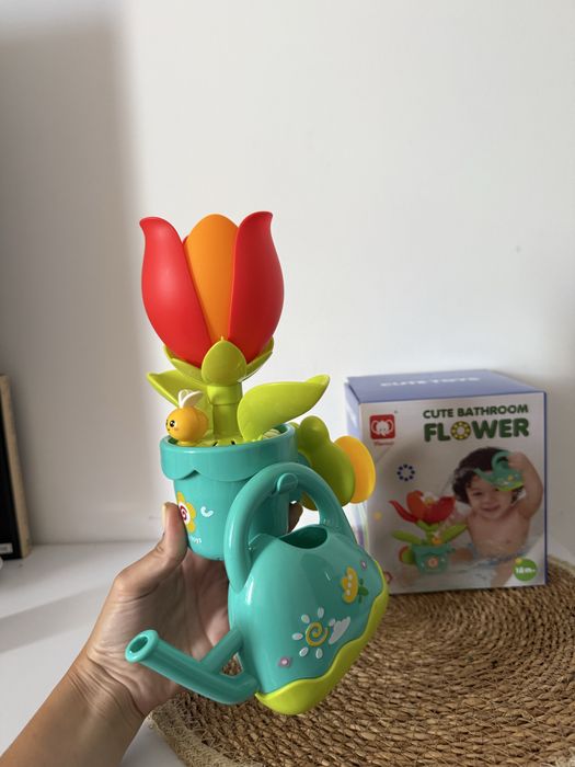 Іграшка для купання “Квітка з лійкою” | Водяна іграшка для дітей